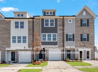 2033 Fishamble St, Fuquay Varina, NC 27526
