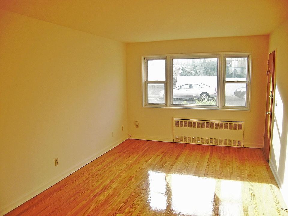 Bergenwood Apartments 9115 Bergenwood Ave North Bergen NJ Zillow