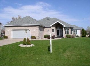 5150 Killdeer Ln, Oshkosh, WI 54901