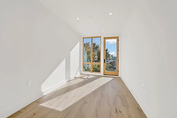 Rented by Massada Home Sales Inc | media 16