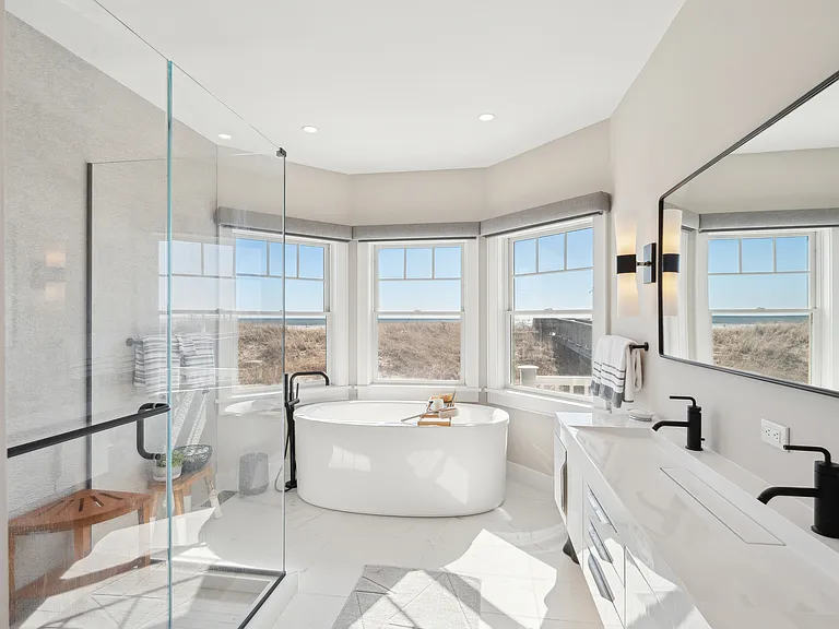 781 Dune Rd — Photo 9