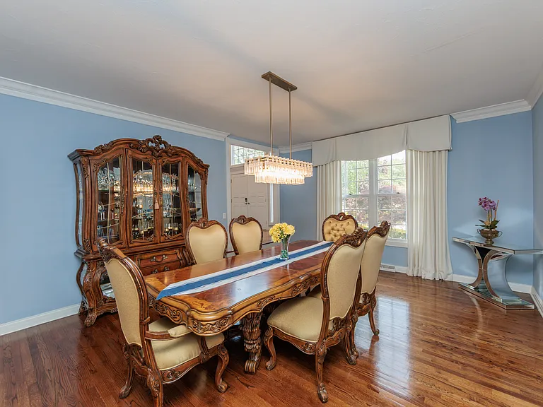 30 Cableknoll Ln — Photo 16