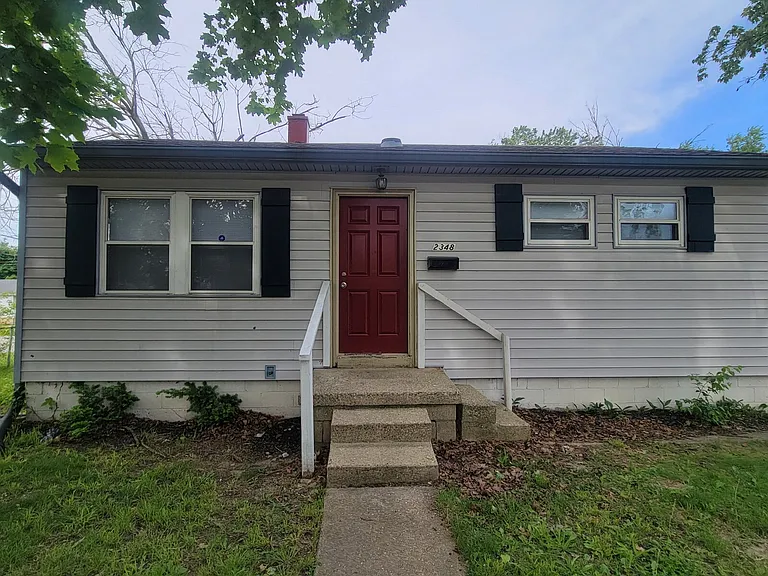 2348 Saint Paul St — Photo 1