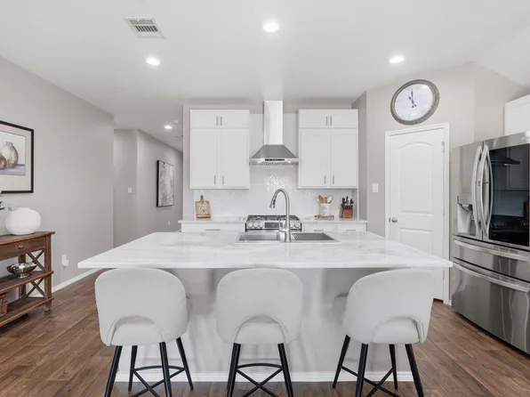 22919 Petrizzi Ln, Katy, TX 77449