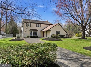 10 W Elizabeth Ln, Richboro, PA 18954