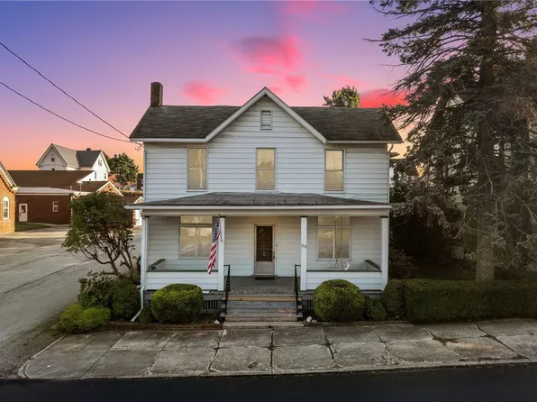 315 N Chestnut St, Derry, PA 15627