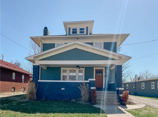 411 E Walnut St, Robinson, IL 62454