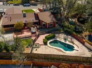 1922 S Ridge Dr, Redding, CA 96003