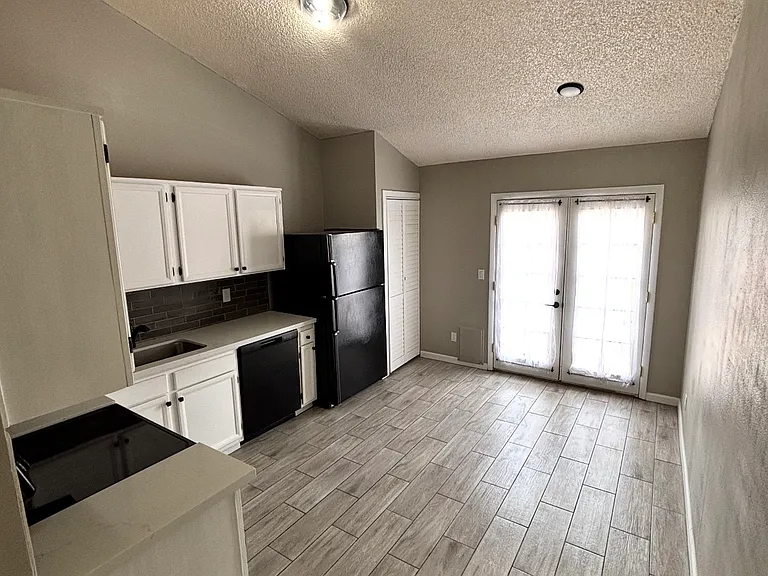 8931 W Desert Jewel Dr — Photo 7