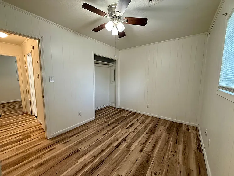 3705 Griffin St — Photo 12