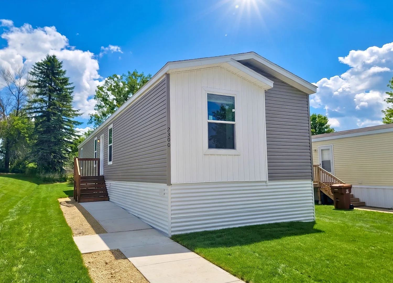 Stoney Creek Manufactured Home Community — Photo 1
