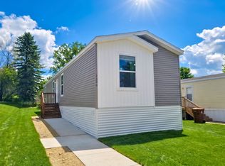 Stoney Creek Manufactured Home Community, Albert Lea, MN 56007