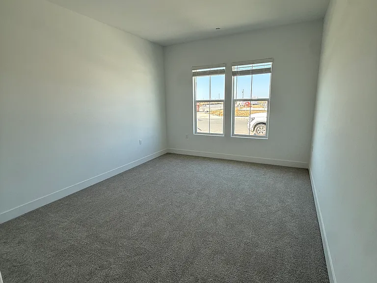 8431 Windsong Ave — Photo 9