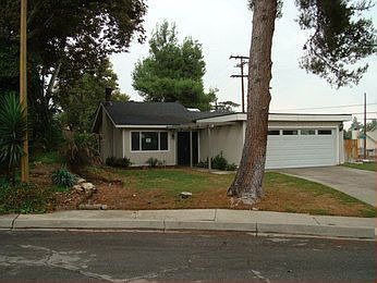 1st image of 5405 Prado Ct
