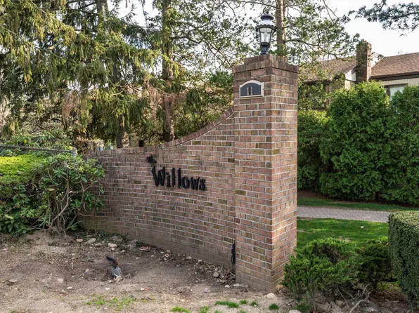 11 Jackson Avenue Avenue #69, Scarsdale, NY 10583