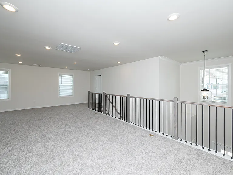 1004 Gresham Pl — Photo 24
