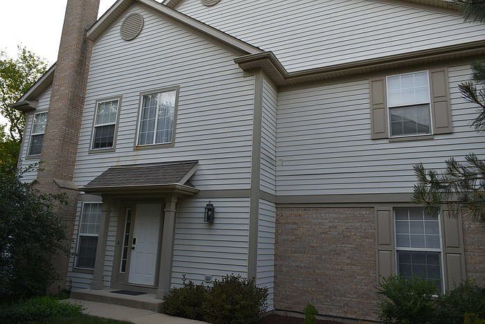 1st image of 2148 Yale Cir