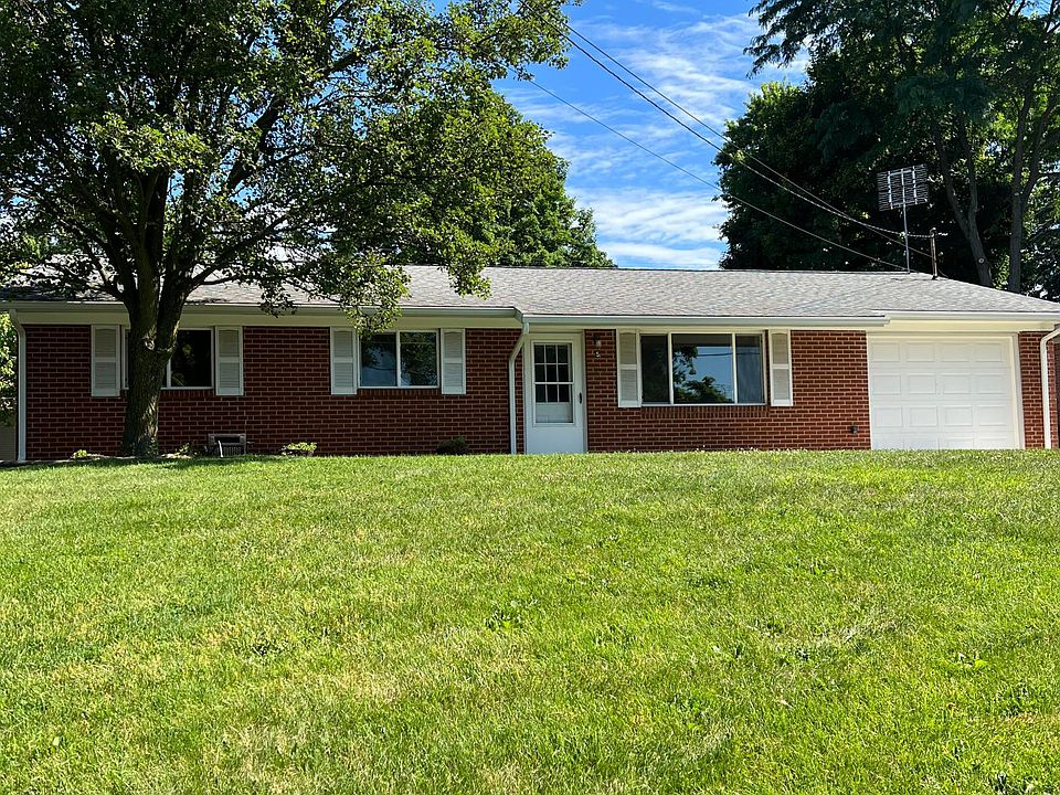 3 Bed, 2 bath move in ready updated brick ranch. Close to shopping and in a quiet neighborhood! Beautiful front and back yard , one car garage, and a large storage barn. $1,300 per month.