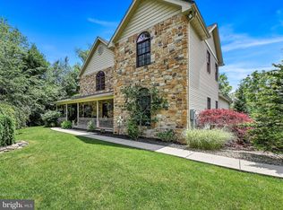 18 Owl Rd, Pottsville, PA 17901