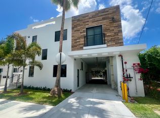 1860 NW 19th St #203, Miami, FL 33125