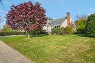 Wolfs Ln-S1611-001.jpg