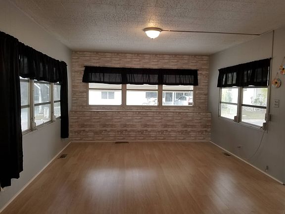 4th image of 1415 Main St Lot 106