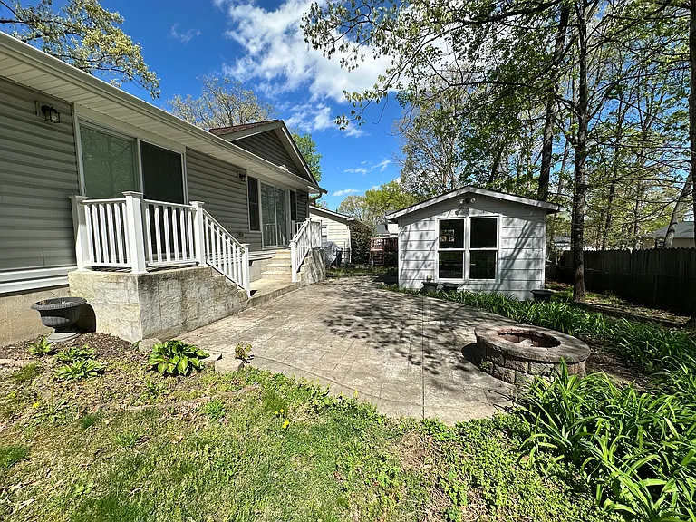 310 Azalia Dr — Photo 44