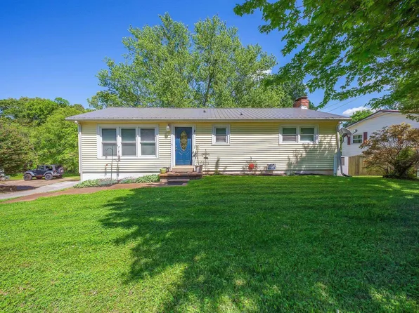 214 Como St, Mc Kenzie, TN 38201