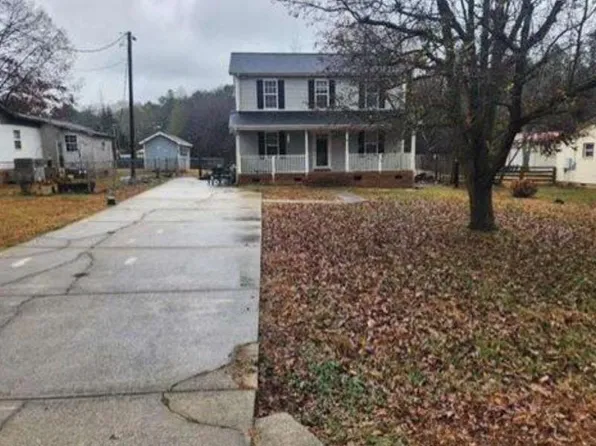 7698 Otts Cir, Stanley, NC 28164