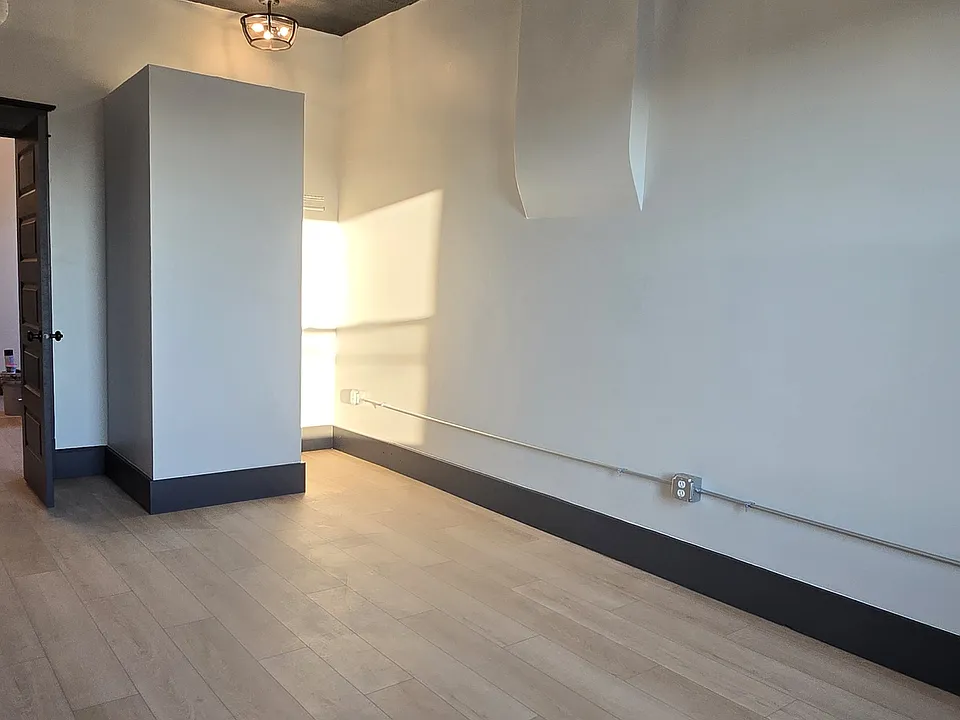 221 N Main St #300