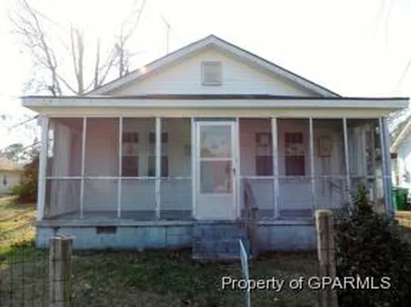 207 N Broad St, Williamston, NC 27892
