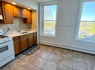 112 W Pierpont St APT 4, Kingston, NY 12401