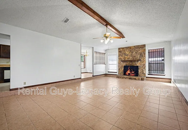 6019 Blank Dr — Photo 4