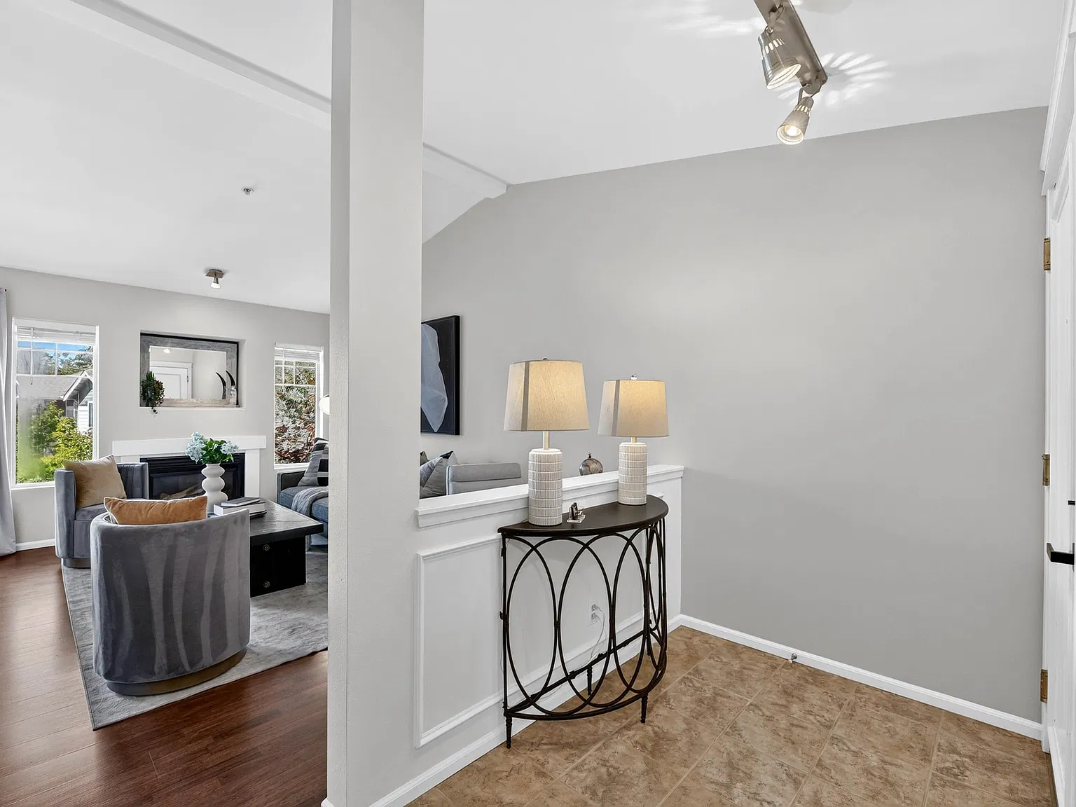 1 bed, 706 sqft, $1,995 — Photo 4