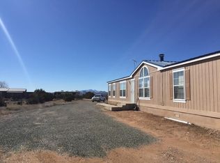 6 Estrellas Rd S, Santa Fe, NM 87507