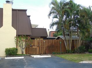 3544 E Gardens East Dr #B, Palm Beach Gardens, FL 33410