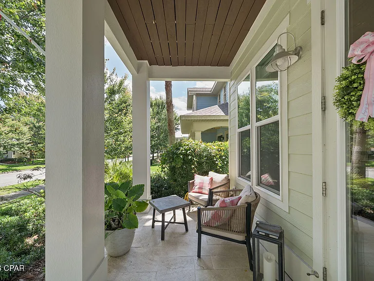 409 Liverpool Ave — Photo 6