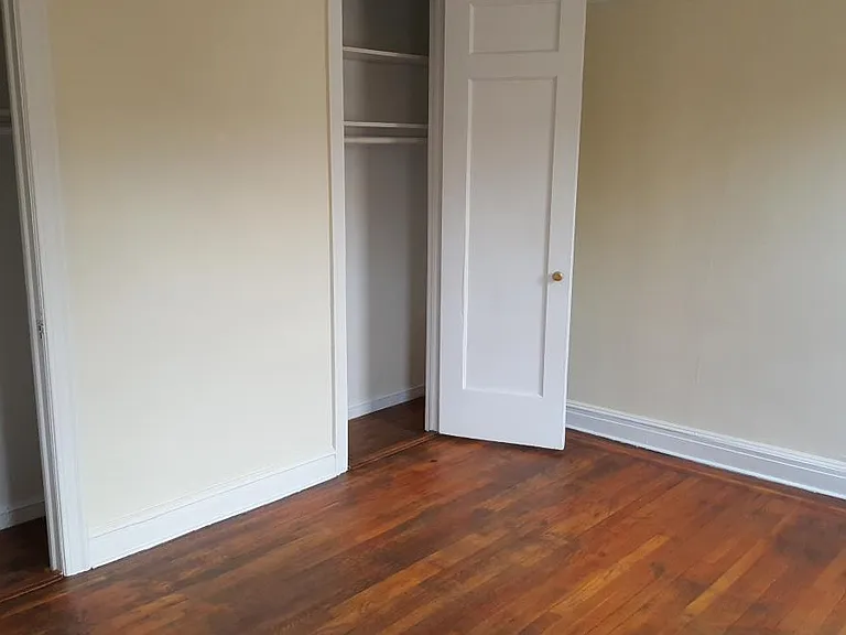 15 Intervale Pl #4B — Photo 5