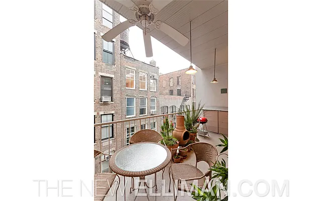 Sold by Douglas Elliman | media 18