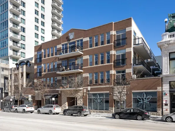 1919 S Michigan Ave Unit 203, Chicago, IL 60616