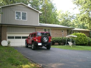 130 Cardinal Ln, Hayesville, NC 28904