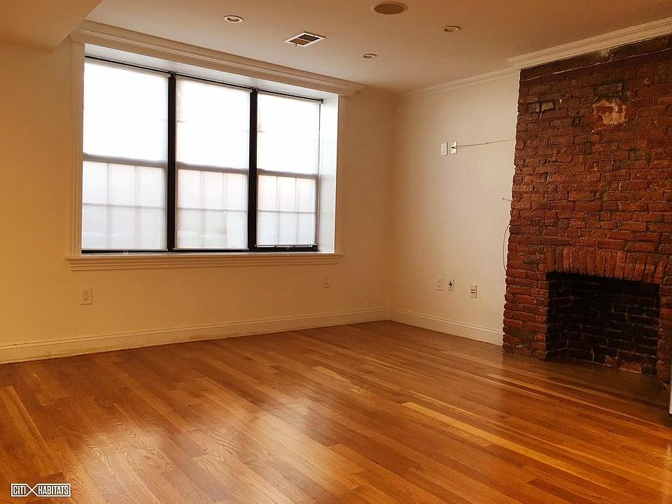 1st image of 132 Degraw St APT 1