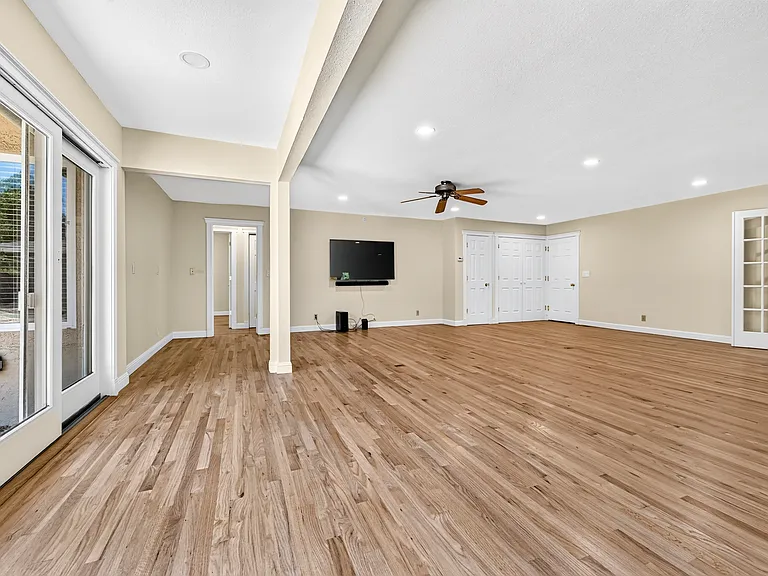2628 Superior Dr — Photo 29