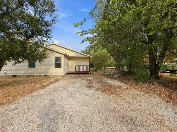 2503 Woodhaven Dr, Granbury, TX 76048