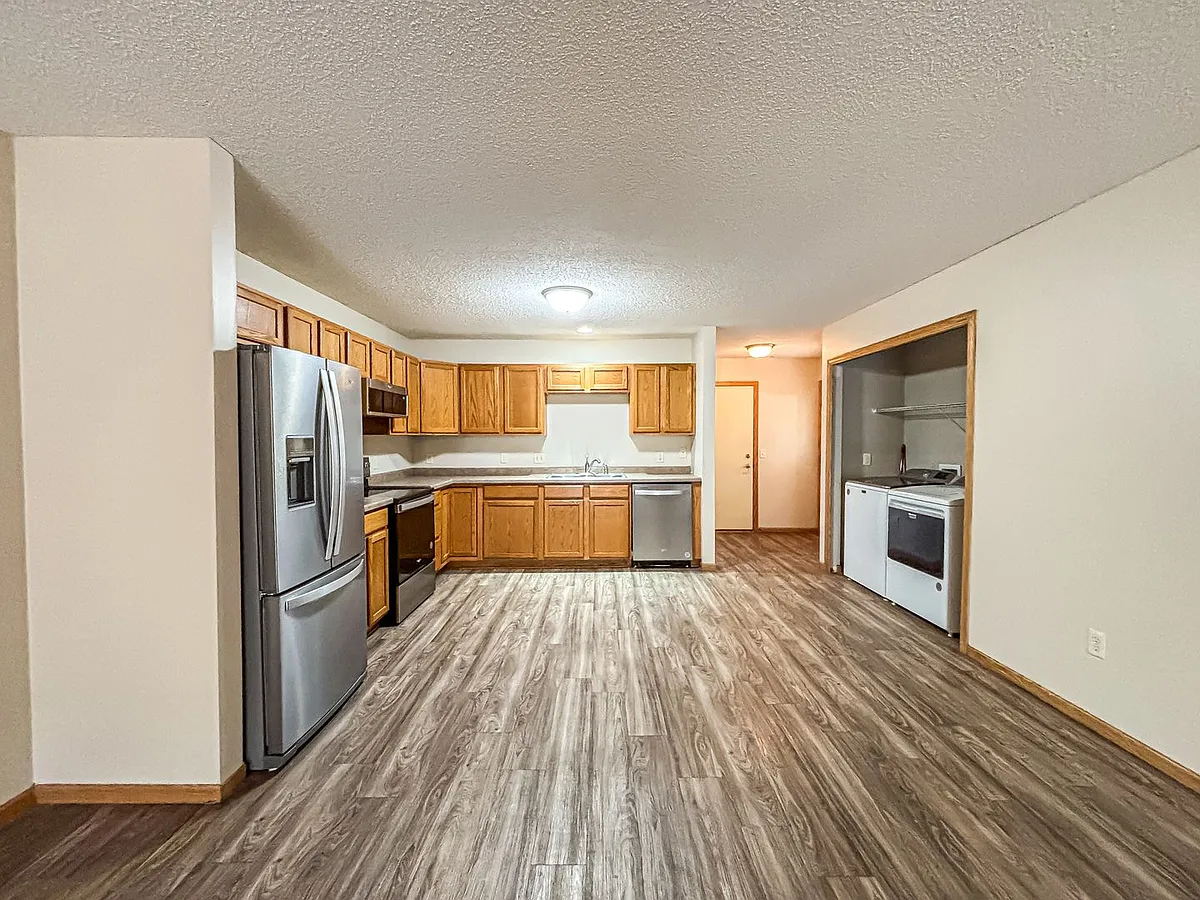 Building Photo - 1627D Gunston Dr