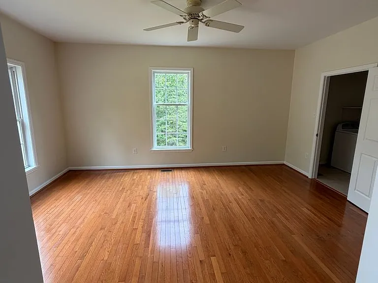 106 Mountainside Dr — Photo 4