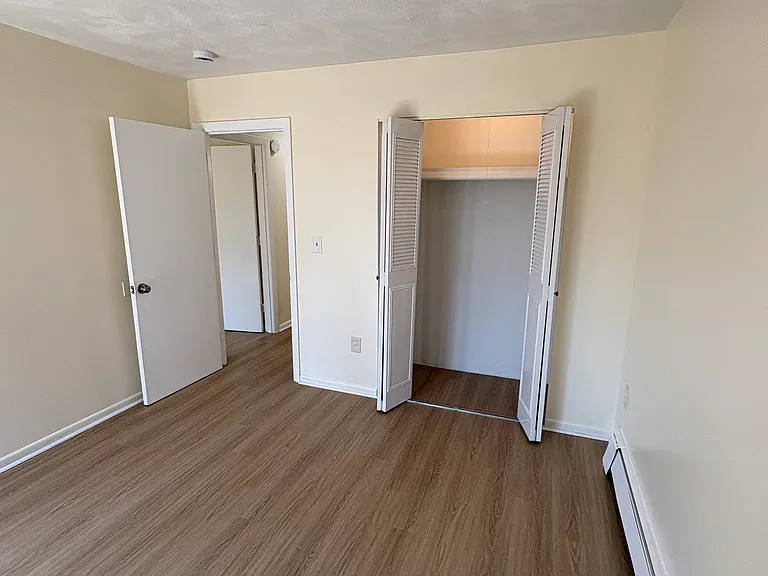 83 Central Ave #8 — Photo 4