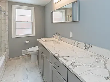 2539 Warrensville Center Rd #1