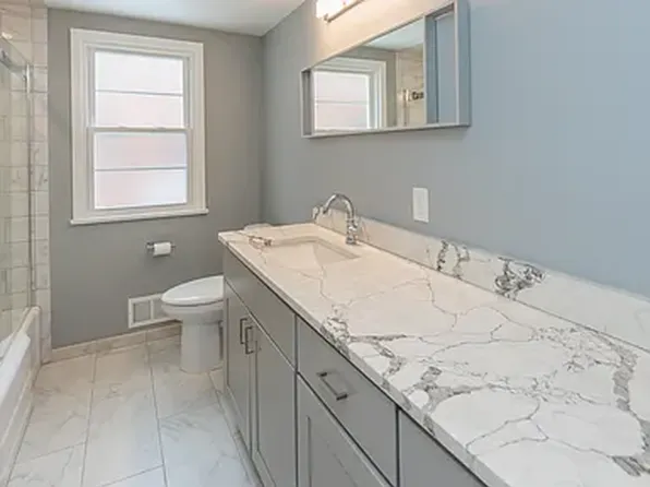 2539 Warrensville Center Rd #1, Cleveland, OH 44118
