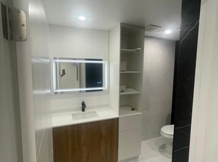 10121 SW 35th Ter, Miami, FL 33165